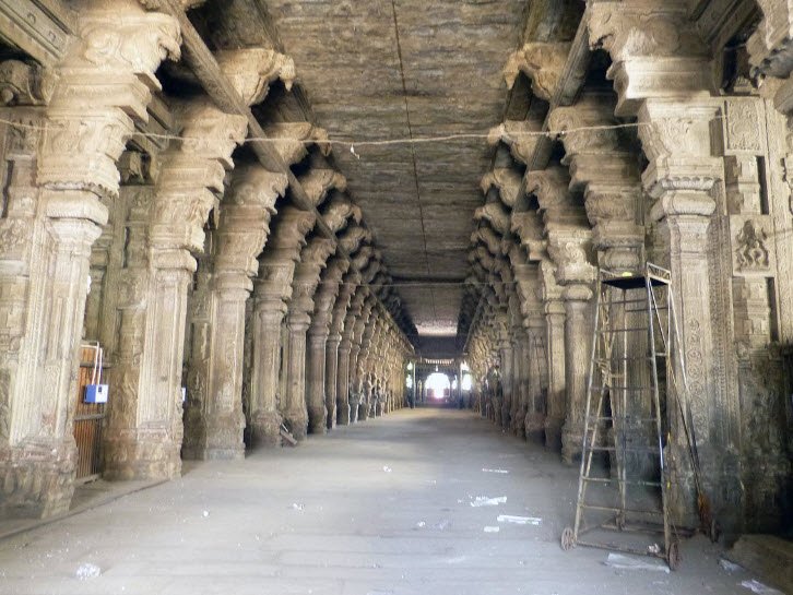 Pudhu Mandapam, Madurai, Tamil Nadu - Vushii.com